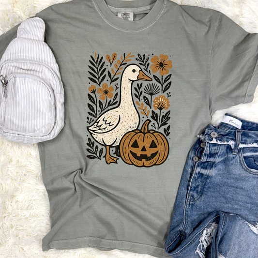 Pumpkin Goose Graphic Tee & Sweatshirt